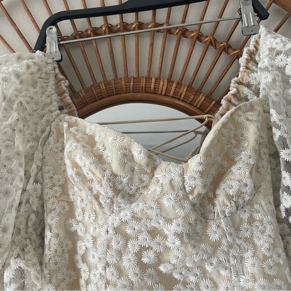 Elegant Cream Mini Dress - Picture 6 of 12